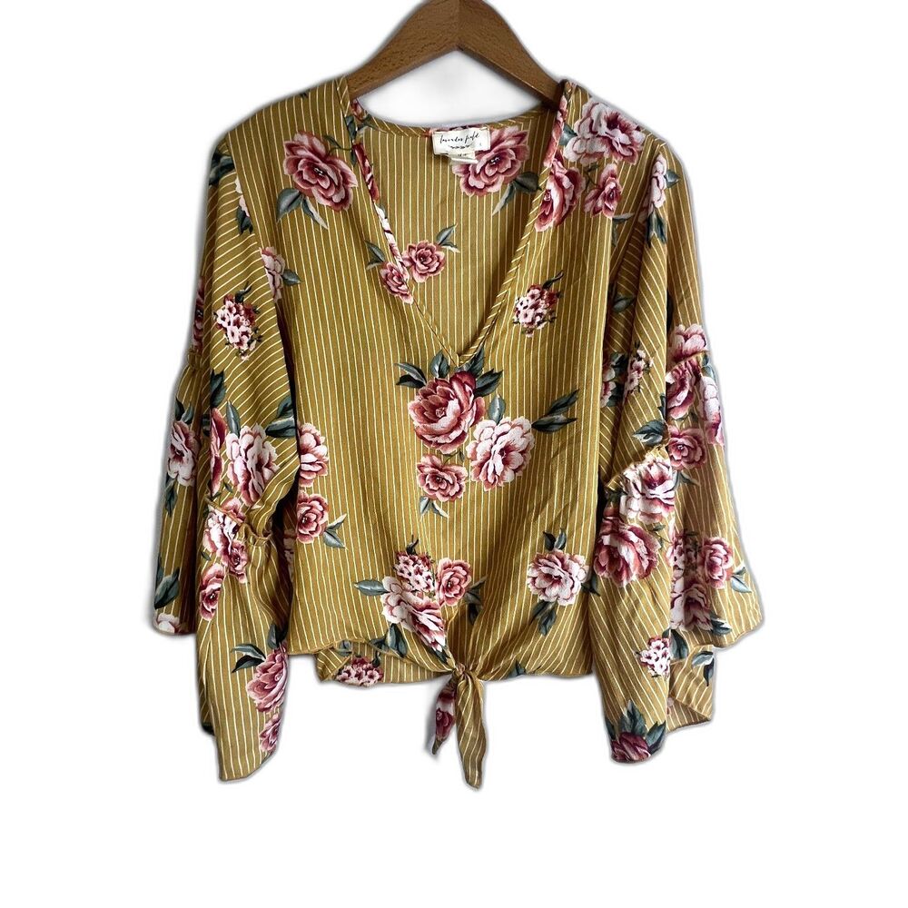 Lavender Field Yellow Gold Floral Print Bell Sleeve Vneck Boho Blouse Size Large